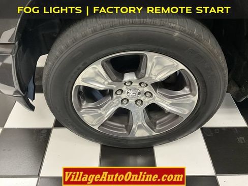 Used 2020 RAM 1500 Laramie w/ Sport Appearance Package AWD/4WD image 11