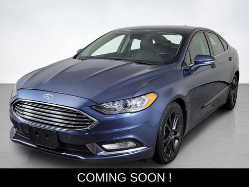 Used 2018 Ford Fusion SE image 7