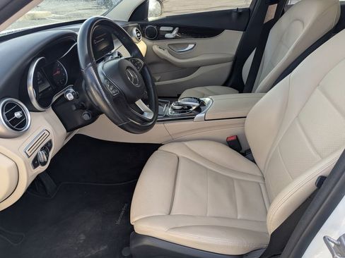 Used 2016 Mercedes-Benz C 300 4MATIC Sedan w/ Multimedia Package image 24