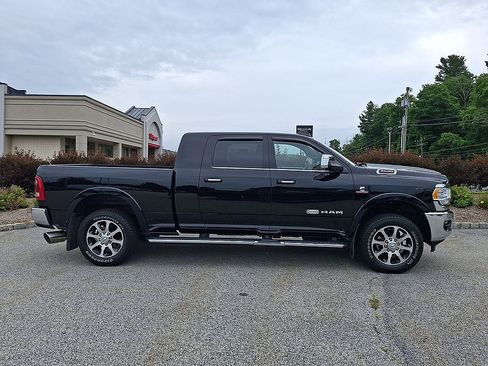 Used 2022 RAM 3500 Limited AWD/4WD image 18