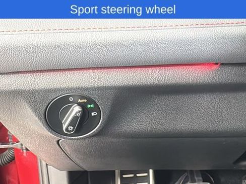 Used 2025 Volkswagen Jetta GLI Autobahn image 31