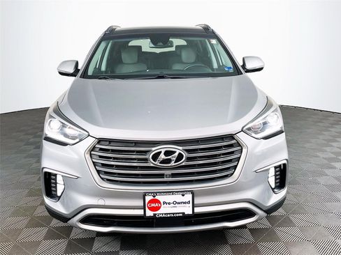 Used 2017 Hyundai Santa Fe Limited FWD image 2