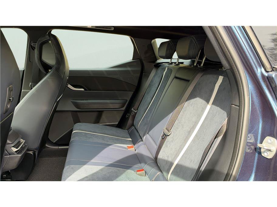 Used 2023 Fisker Ocean Extreme AWD/4WD image 18