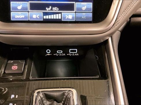 Used 2023 Subaru Outback Limited image 33