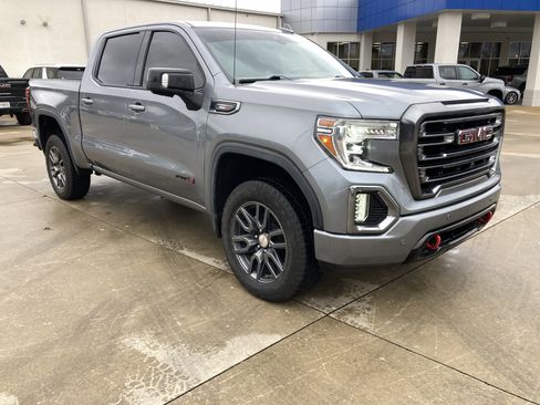 Used 2021 GMC Sierra 1500 AT4 w/ AT4 Value Package image 3