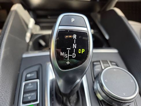 Used 2019 BMW X6 xDrive35i w/ M Sport Package AWD/4WD image 31