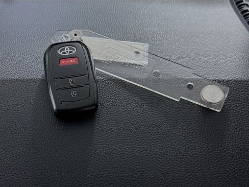 Certified 2024 Toyota Tacoma SR w/ Towing Package image 30