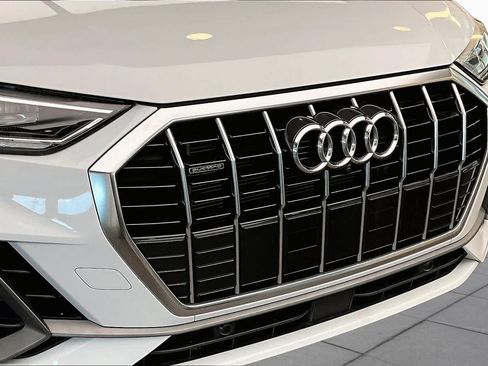 Used 2023 Audi Q3 2.0T Premium Plus w/ Premium Plus Package AWD/4WD image 31