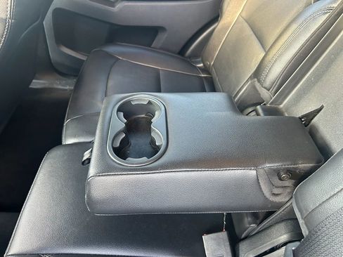 Used 2018 Ford Explorer Limited AWD/4WD image 9