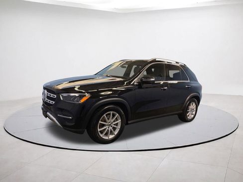 Used 2025 Mercedes-Benz GLE 350 4MATIC image 3