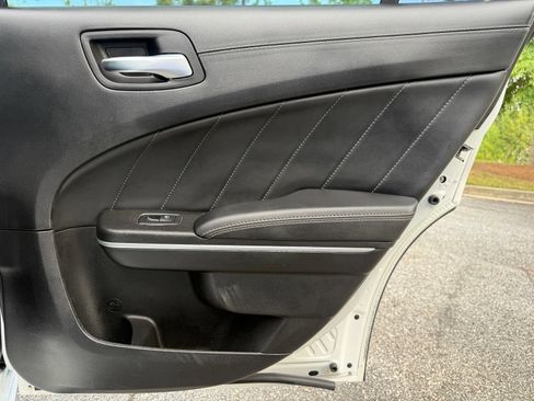 Used 2022 Dodge Charger Scat Pack RWD image 46