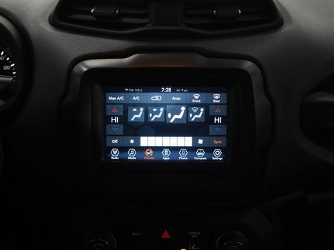 Used 2021 Jeep Renegade Sport image 14