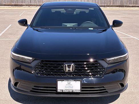 Certified 2025 Honda Accord Sport image 9