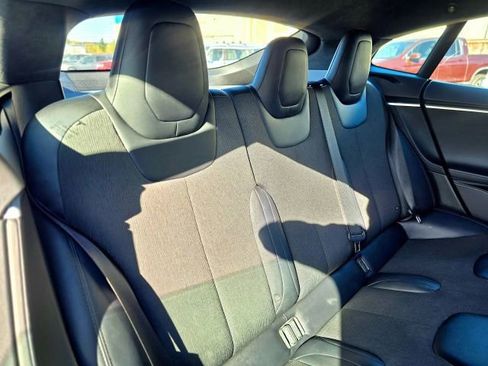 Used 2015 Tesla Model S 85D image 38