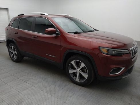 Used 2019 Jeep Cherokee Limited FWD image 13