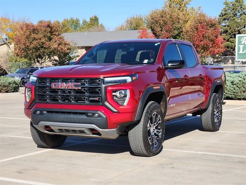 Used 2023 GMC Canyon AT4 w/ Technology Package image 4