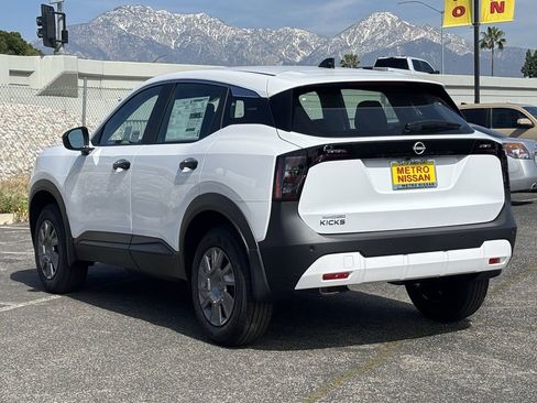 New 2026 Nissan Kicks S FWD image 4