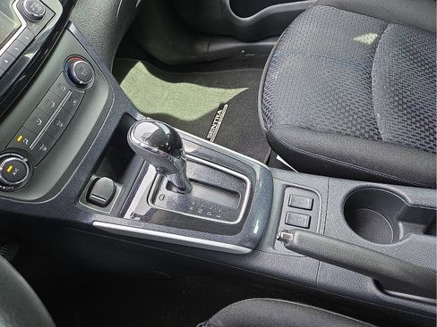 Used 2017 Nissan Sentra SR w/ SR Midnight Edition image 25