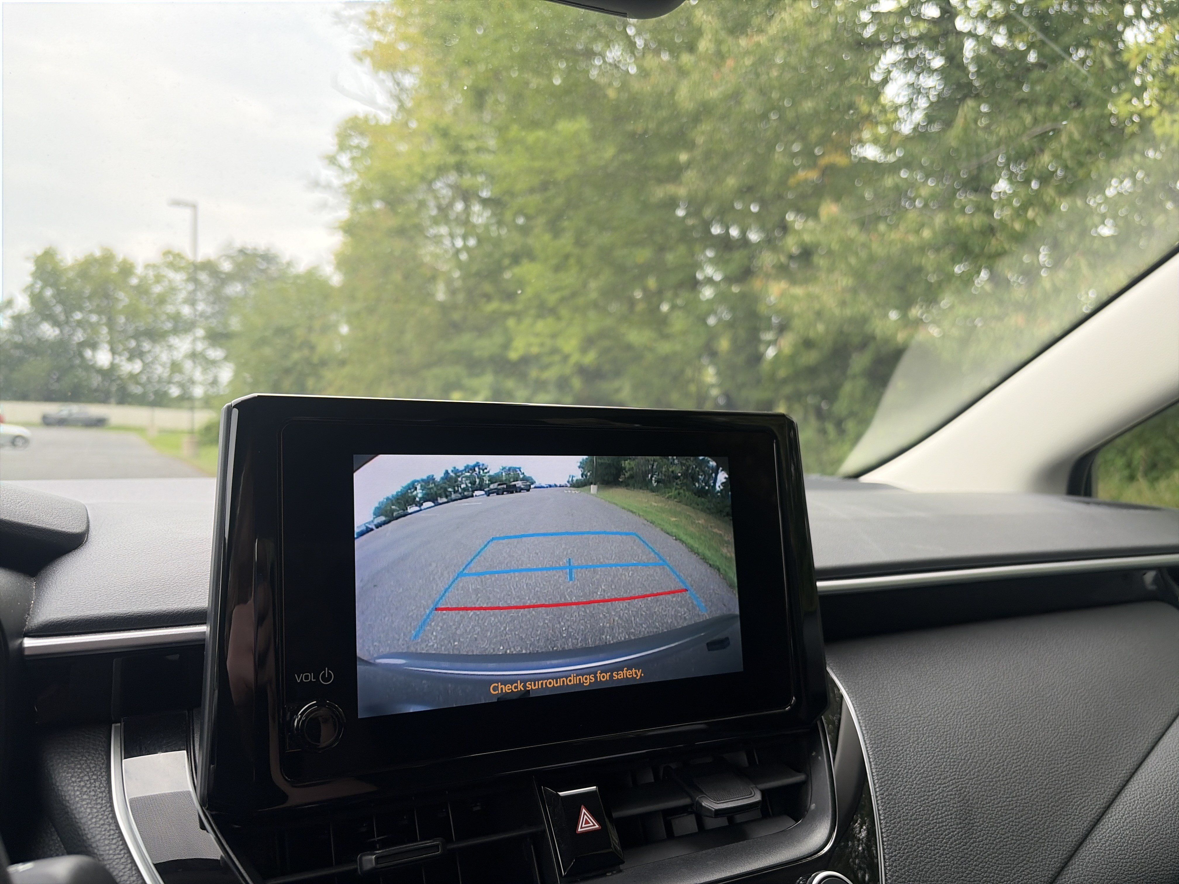 Used 2024 Toyota Corolla LE FWD image 29