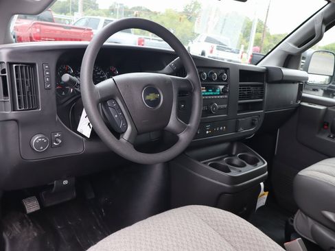 New 2025 Chevrolet Express 2500 w/ Driver Convenience Package image 4
