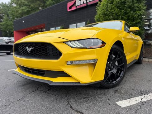 Used 2018 Ford Mustang Premium w/ Ecoboost Performance Package RWD image 2