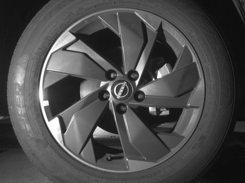 Used 2025 Nissan Rogue SV image 13