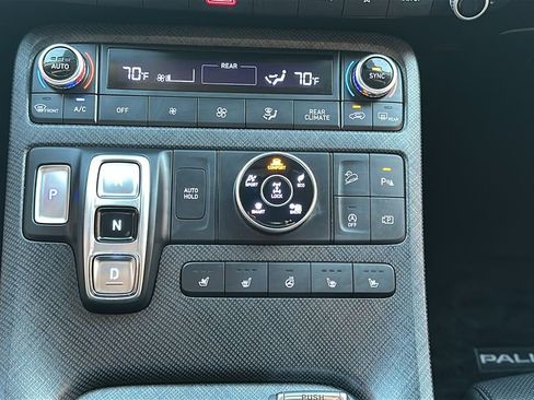 Used 2023 Hyundai Palisade Limited image 27