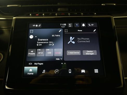 Used 2023 Jeep Grand Cherokee Altitude AWD/4WD image 26