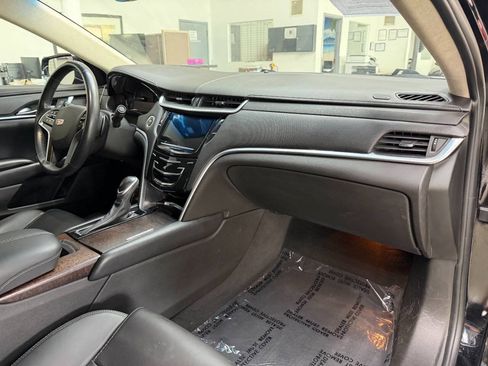Used 2019 Cadillac XTS FWD image 18