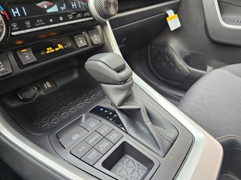 New 2025 Toyota RAV4 XLE image 21