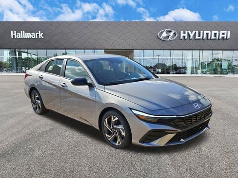 New 2025 Hyundai Elantra Sport w/ Cargo Package FWD image 1