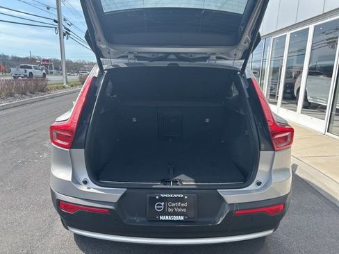 Certified 2025 Volvo XC40 B5 Plus image 11