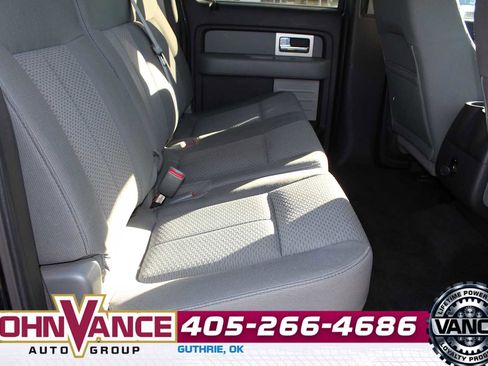 Used 2011 Ford F150 XLT w/ XLT Chrome Pkg image 18