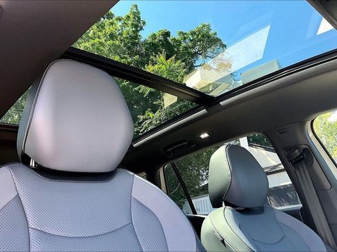 New 2026 Volkswagen Tiguan SE R-Line FWD image 26