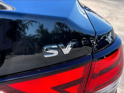 Certified 2023 Nissan Sentra SV FWD image 10