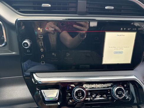New 2026 GMC Sierra 1500 Denali w/ Denali Reserve Package AWD/4WD image 27