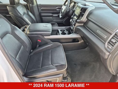 Used 2024 RAM 1500 Laramie RWD image 21