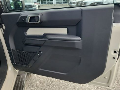 New 2026 Ford Bronco 2-Door AWD/4WD image 31