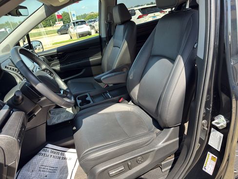 Used 2023 Honda Odyssey Touring image 7