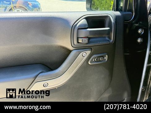 Used 2015 Jeep Wrangler Sport w/ Quick Order Package 24S AWD/4WD image 24