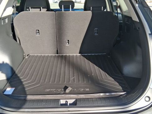 Used 2023 Kia Sportage LX image 12