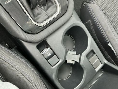 Certified 2025 Subaru Forester Premium image 21