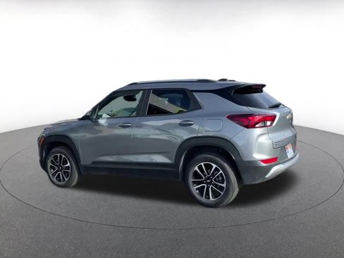 Used 2025 Chevrolet TrailBlazer LT image 10