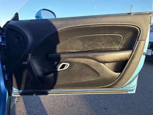 Used 2015 Dodge Challenger SXT Plus image 17