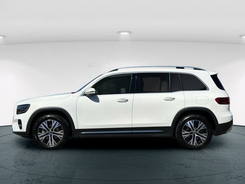 Certified 2025 Mercedes-Benz GLB 250 image 4