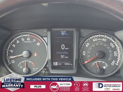 Used 2023 Toyota Tacoma SR image 33