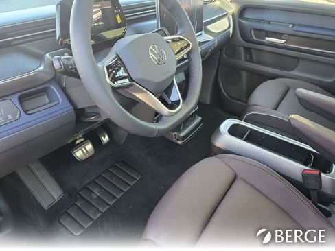 New 2025 Volkswagen ID. Buzz Pro S Plus image 14