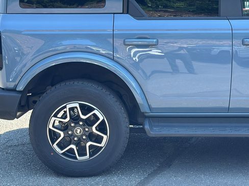 Certified 2025 Ford Bronco Outer Banks AWD/4WD image 10