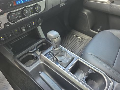 Used 2023 Toyota Tacoma Limited w/ Nightshade Package image 29