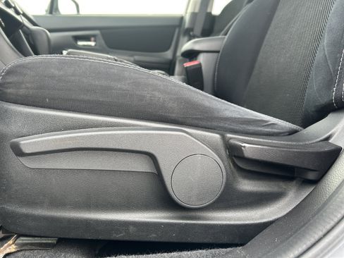 Used 2014 Subaru Crosstrek 2.0i Premium w/ Moonroof Package image 13